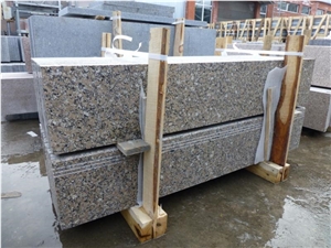 Zheltau Red Granite Steps