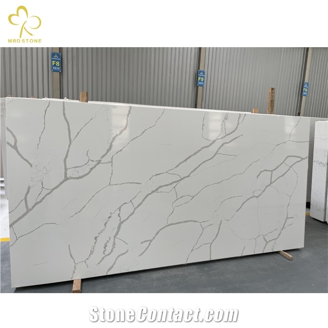 Hot Sale Calacatta Quartz Slabs