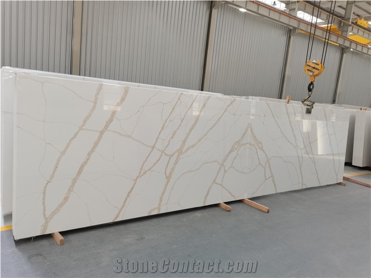 Super White Background With Gold Veins Calacatta Quartz Slab