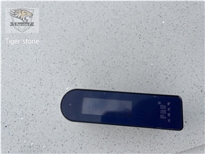 QUARTZ WHITE WITH BRIGHTNESS Kitchen Countertop
