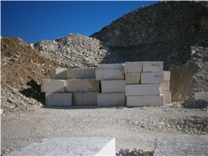 Bianco Perlino Marble Quarry
