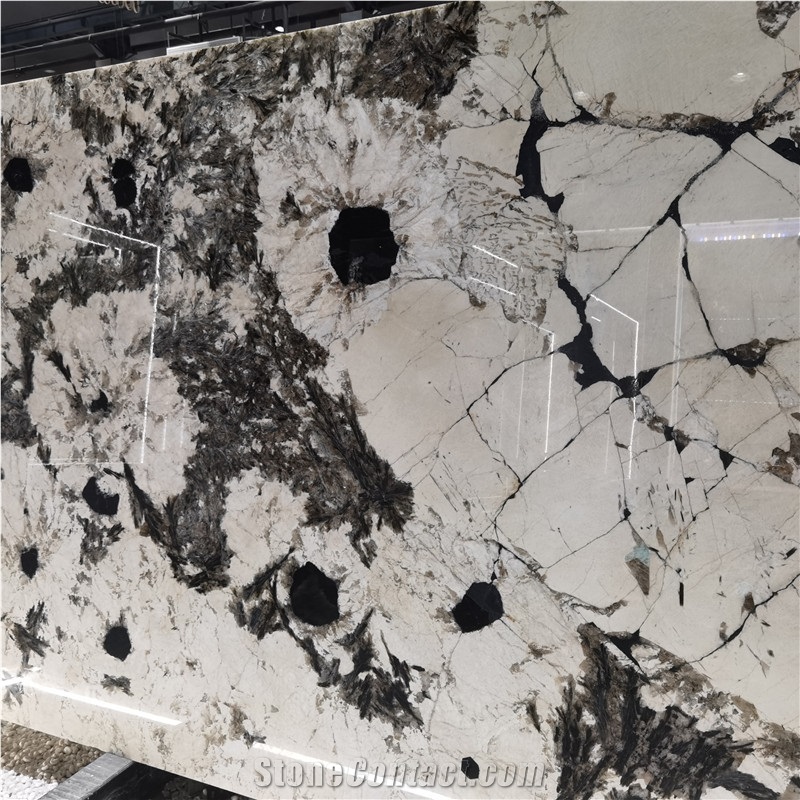 Alpinus Black Crystal Quartzite Luxury Beautiful Translucent