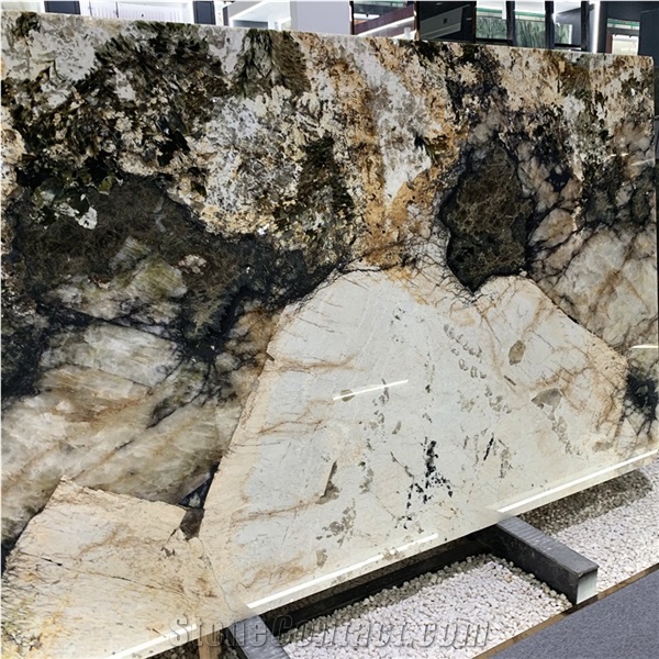 Luxury Backlit Alpinus Quartzite Super Crystal Slab For Wall