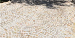 Contrasting Arch Yellow Quartzite Paver Mesh