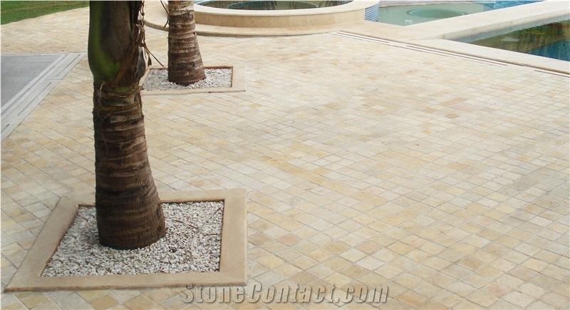 Yellow Quartzite Mesh Paver Cobbles