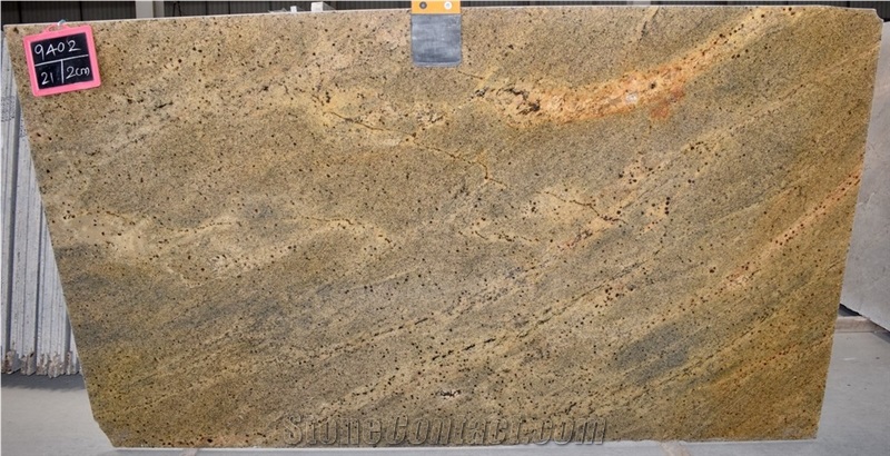 GOLDEN TRAUMA Granites