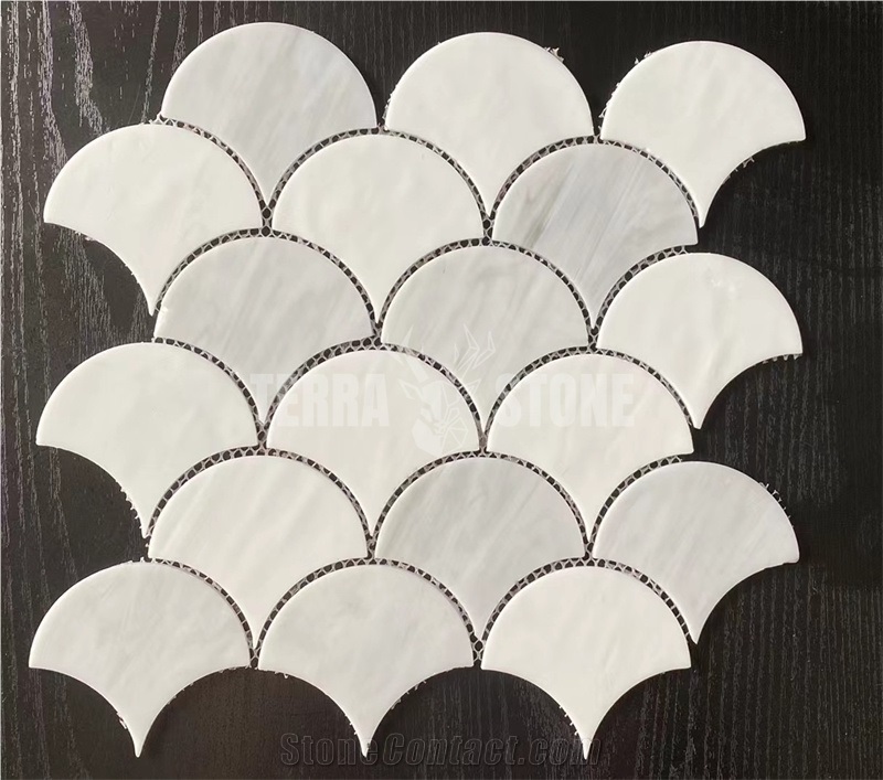 Suppliers Fish Scale Pattern Iridescent Glass Mosaic