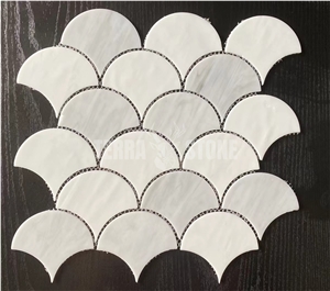 Suppliers Fish Scale Pattern Iridescent Glass Mosaic