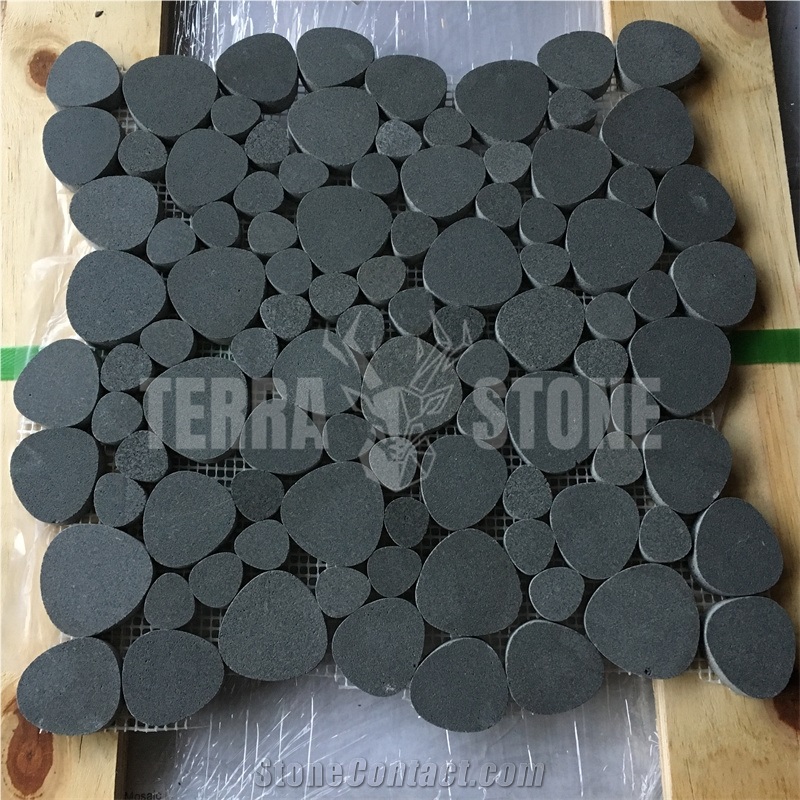 Black Basalt Stone Mosaic Tile Pebble Pattern Wall Tile