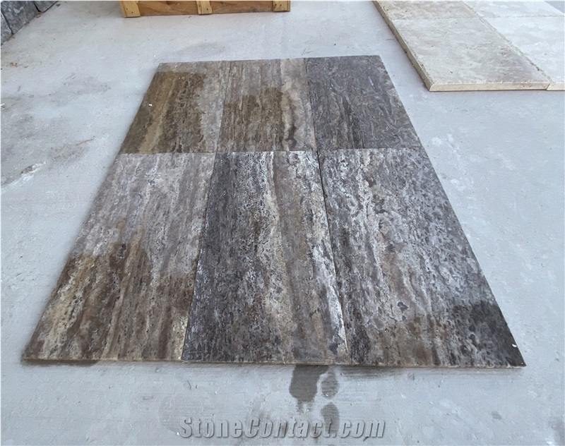 Silver Travertine Vein Cut
