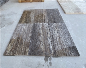 Silver Travertine Vein Cut