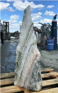 Alpinastein Monoliths