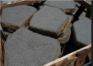 Garden-Volcano-Stepping-Stone-Black