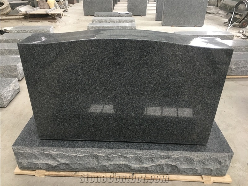 High Quality Upright Granite Monument