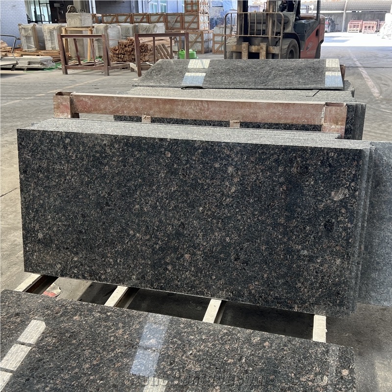 Polished 600Mm Width Tan Brown Granite Tiles