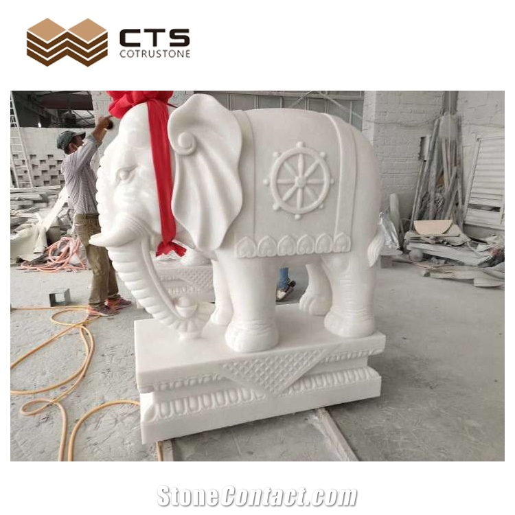 Traditional Animal Lion Sculptured Marble Guardian Statue