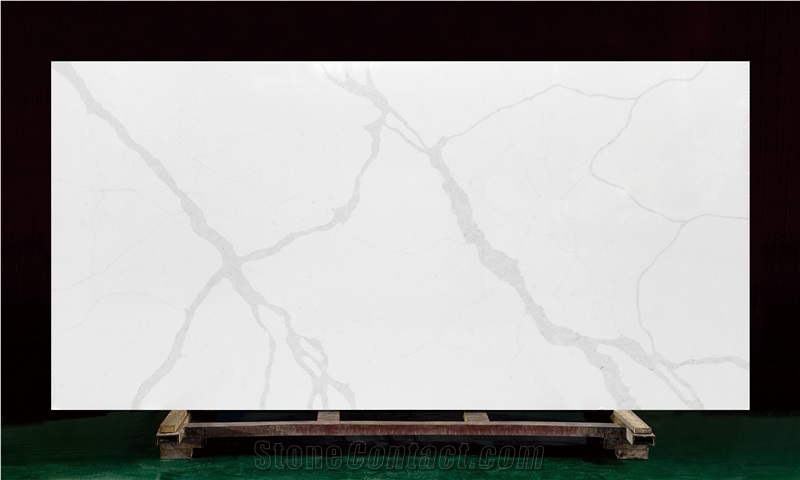 Grey Veins Calacatta Mystero Quartz Slab