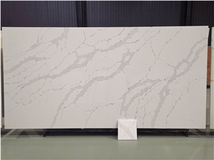 White Scotch Quartz Kitchen Island Countertops