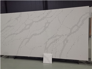 White Scotch Quartz Kitchen Island Countertops