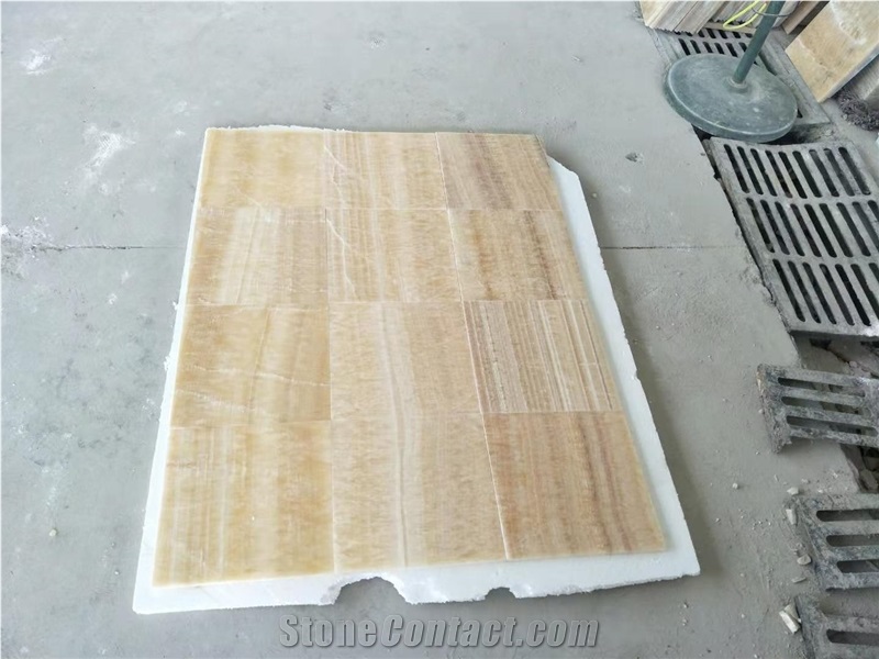 Honey Onyx Backlit Stone Wall Tiles