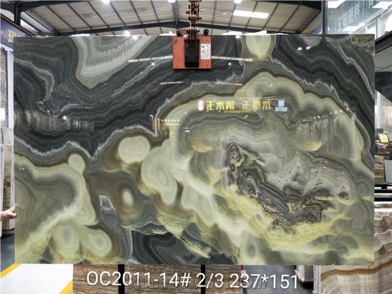 Valley Onyx Slabs Background Backlit Wall