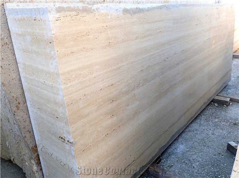 Roman Classico Travertine Slabs - Vein-Cut