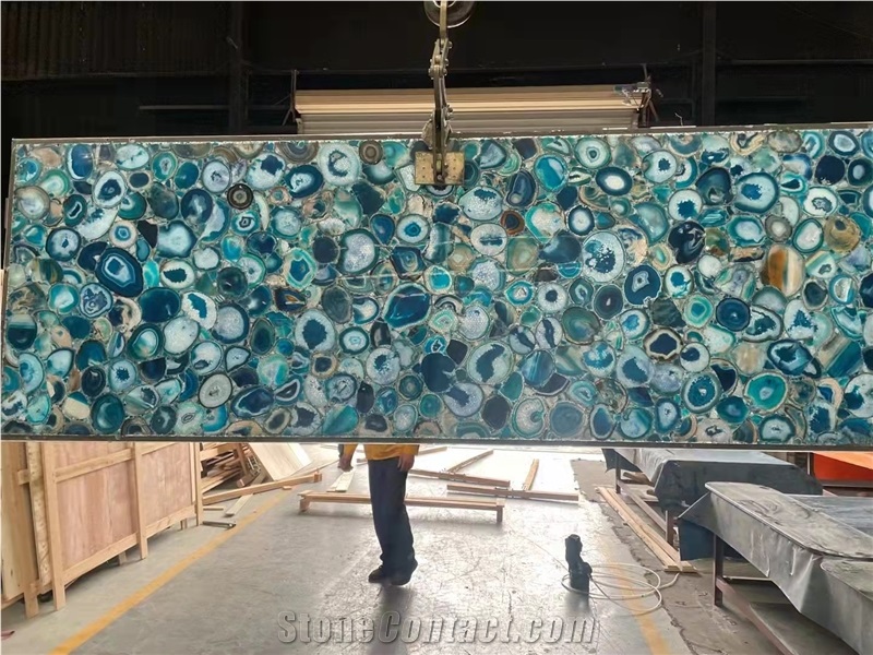 Blue Agate Transparent Semiprecious Stone Light Transmitting