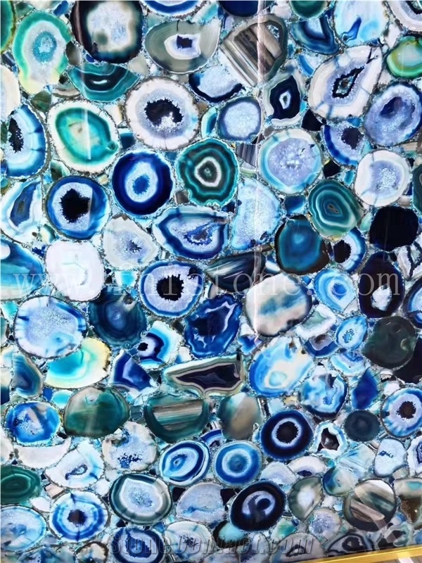 Blue Agate Transparent Semiprecious Stone Light Transmitting