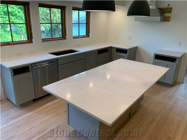 Best Carrara White Quartz Dining Table