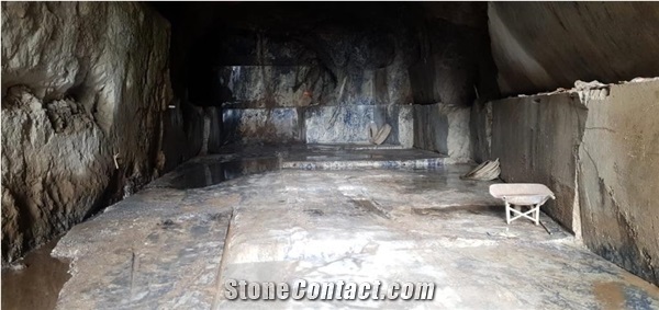 Blue Sodalite Quarry