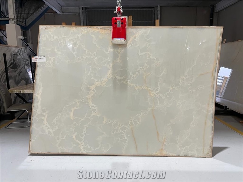 Iran White Onyx Slabs