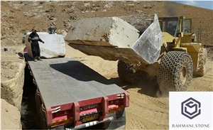 Light Beige Travertine Blocks