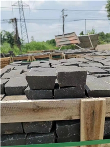 Good Quality Viet Nam Black Granite Used For Paver & Cobbles