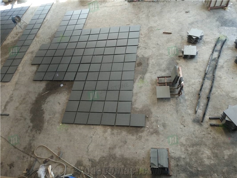 Cheap Leathered Zimbabwe Black Granite Flooring Tiles