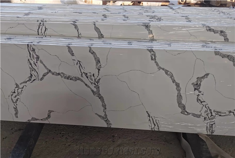Calacatta White Customized Quartz Stone Countertops