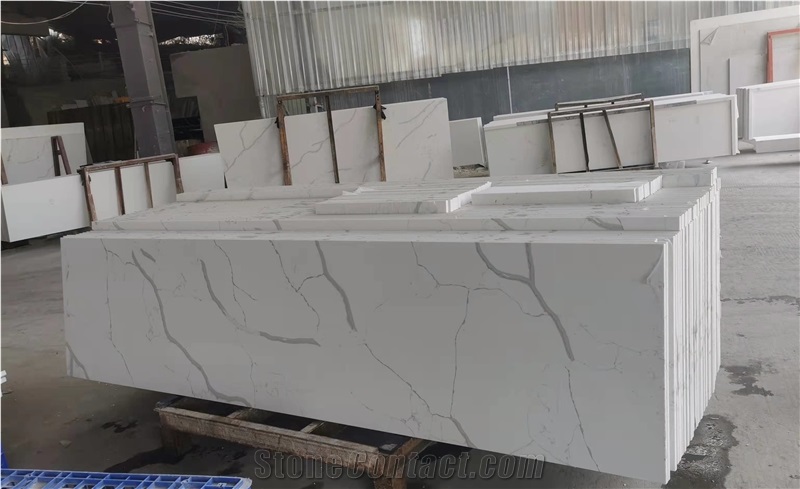 Calacatta White Customized Quartz Stone Countertops