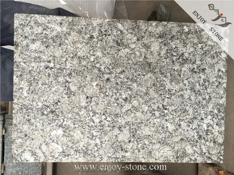 Flamed Butterfly Green Granite Tiles / Slabs