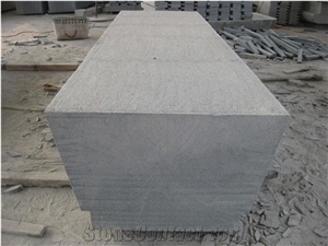 Flamed Kerbstones, Sesame Grey/ G654 Grey Granite Road Stone
