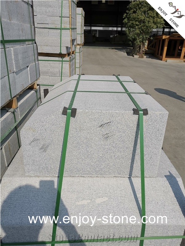 Irregular Sesame White/Padang White G603 Curb Stone
