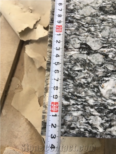Spray White Granite Headstone Slabs & Tiles