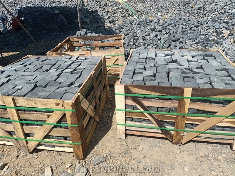 Grey Basalt Cubic Cobblestone, Pavers, Cubestone