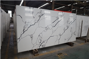 Calacatta White Quartz With Black Vein