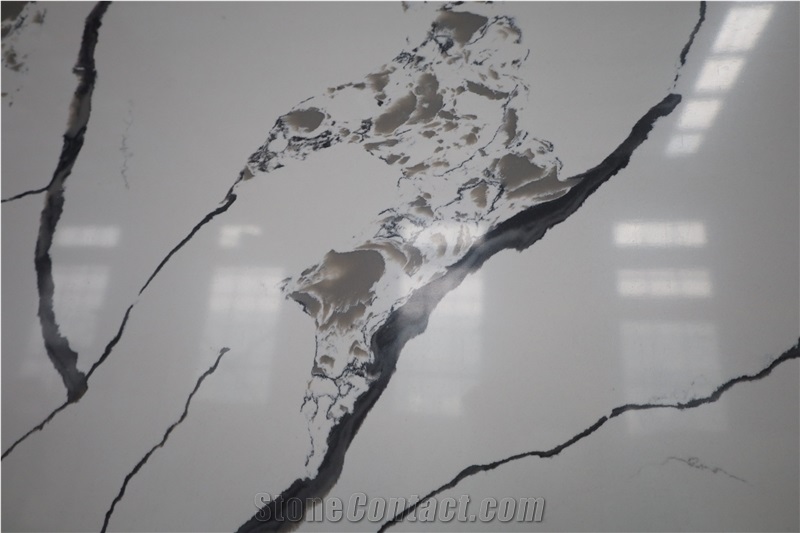 Calacatta White Quartz With Black Vein