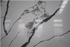 Calacatta White Quartz With Black Vein