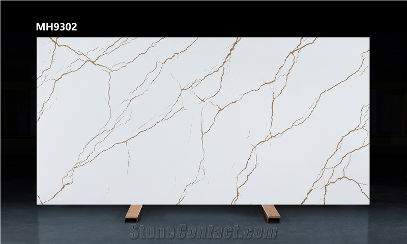 Artificial Quartz Slab The Golden Veins On White Background
