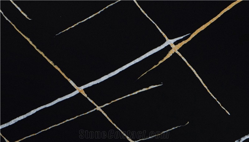 CSH83010 - Calacatta Royal Quartz Slabs