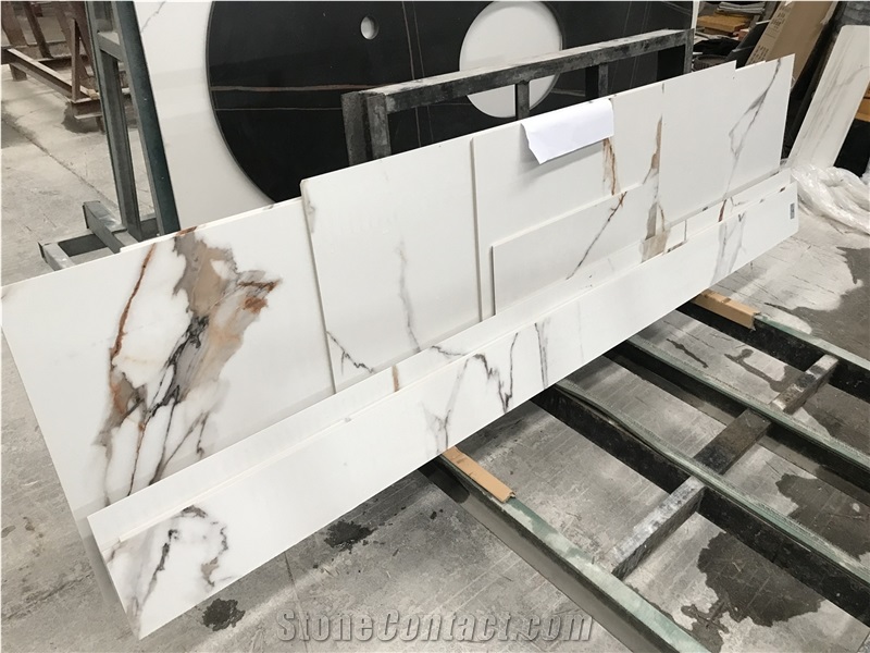 Calacatta Gold Sintered Stone Reception TOP