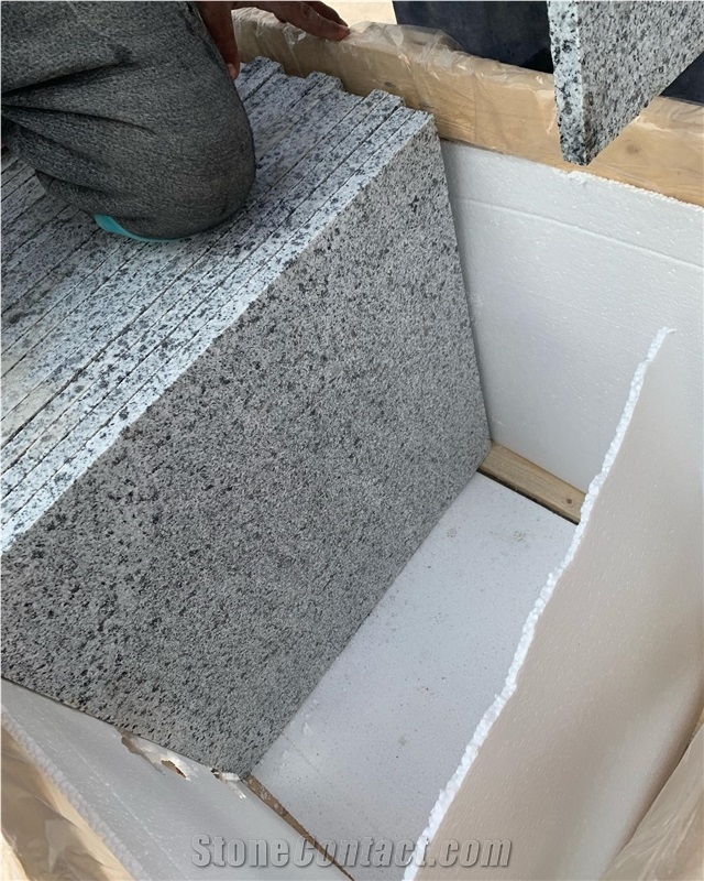 New Halayeb White Granite Slabs, Tiles