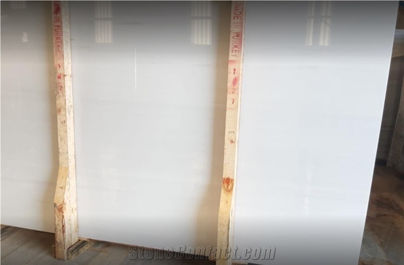 Marmara Extra White Marble Slabs