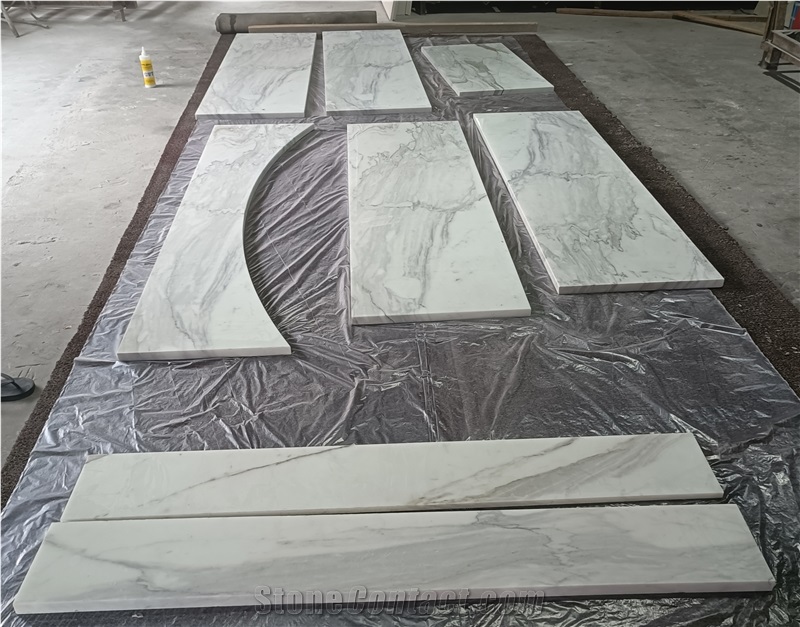 Calacatta Borghini Marble White Calcutta Gold Counters